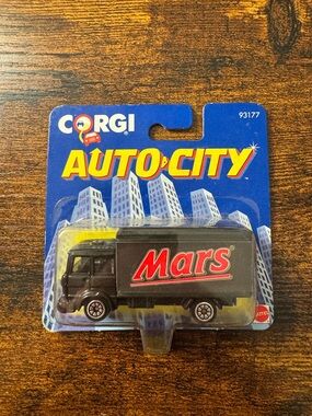 Vintage 1993 Corgi Auto City Mars Candy Truck